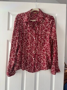 Red and Cream Swirl Pattern Button-Up Collar Shirt (100% Silk)